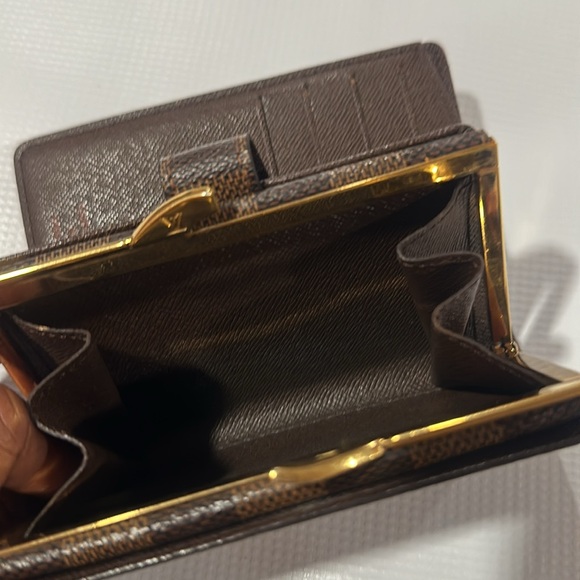 Louis Vuitton kiss wallet - Picture 3 of 7